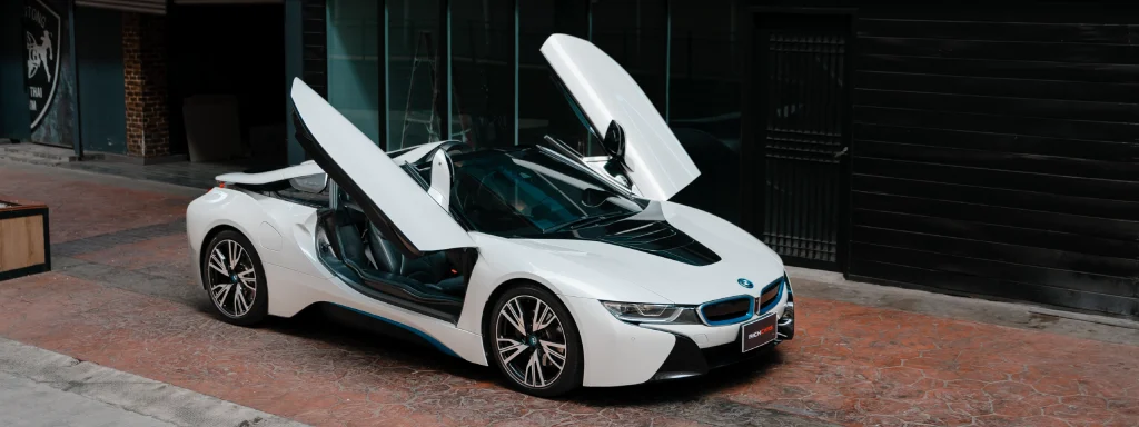 เช่ารถ BMW I8